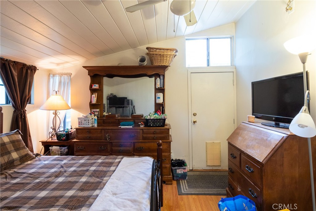 753 Woodland Road Crestline, CA 92325 - Photo 17 of 30