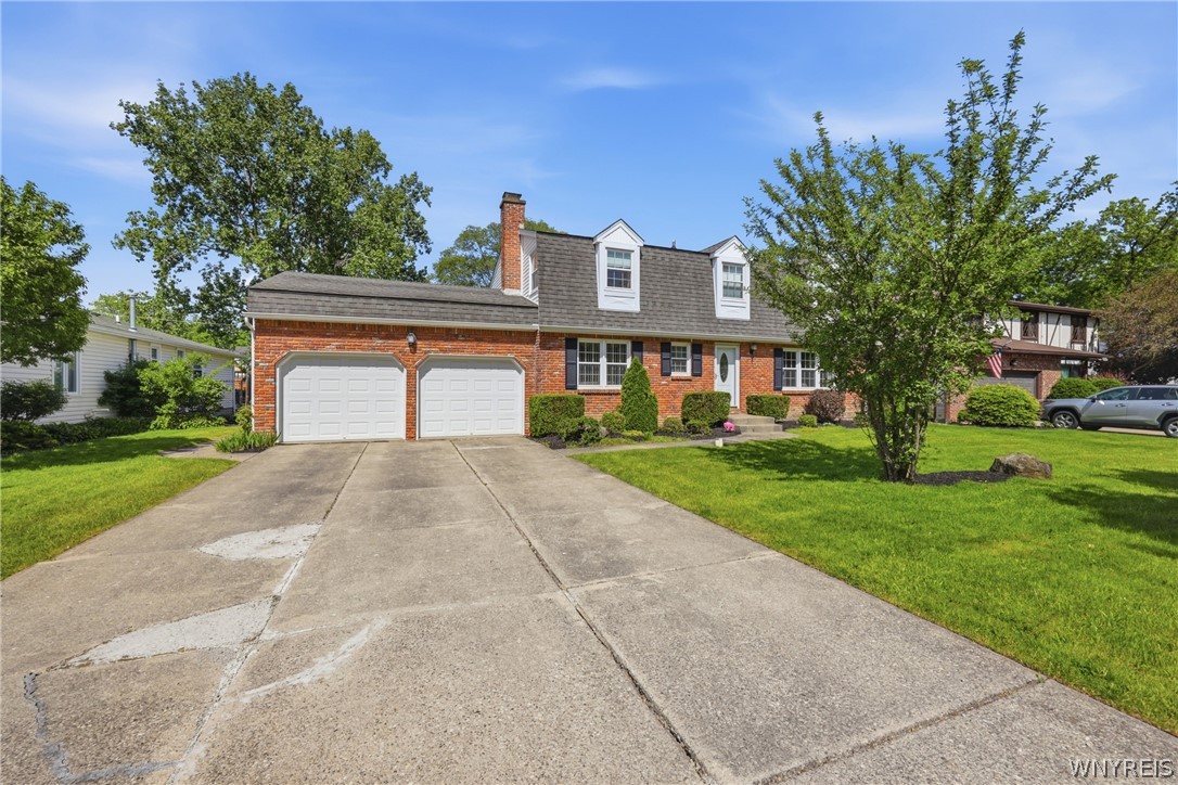 85 Heritage Road East Amherst, NY 14221 - Photo 2 of 39 Great size yard 75x150