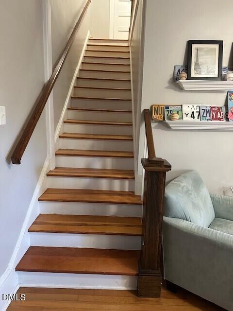 1403 Mordecai Drive Raleigh, NC 27604 - Photo 23 of 38 1405 stairs