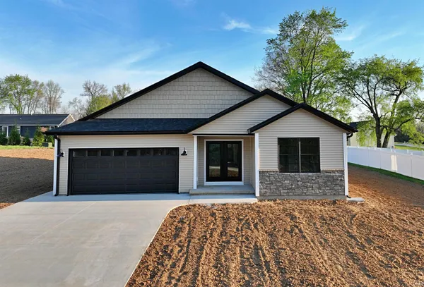 $299,500 | 1199 West Avondale Avenue, Washington, IN 47501