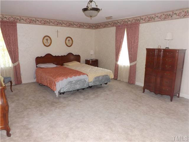 439 Whitt Town Road Roxboro, NC 27574 - Photo 16 of 25 Extremely large Master Bedroom!