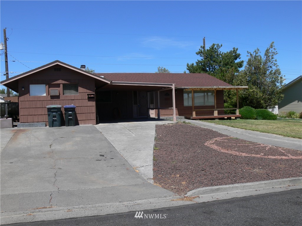 310 North Earl Road Moses Lake, WA 98837 - Photo 1 of 20 Gallery Image 1