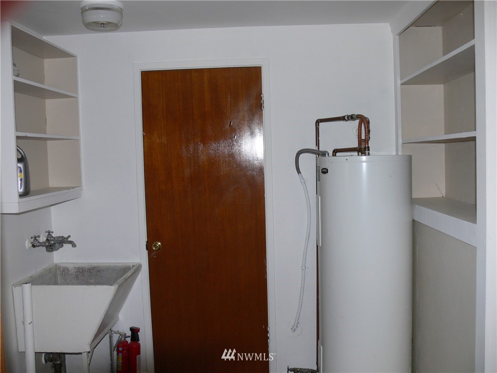 310 North Earl Road Moses Lake, WA 98837 - Photo 13 of 20 Gallery Image 13