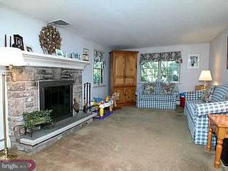 309 Evergreen Road Horsham, PA 19044 - Photo 3 of 6 Gallery Image 3