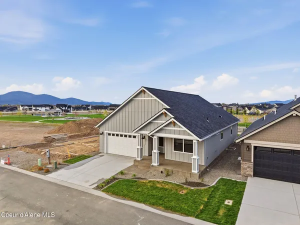 $844,900 | 4447 West Hide Away Lane, Coeur D'Alene, ID 83815