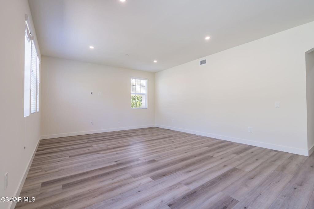 4683 Summit Avenue Simi Valley, CA 93063 - Photo 22 of 76