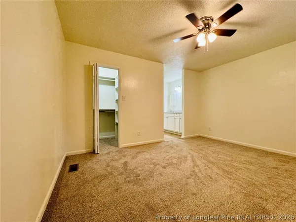 $1,600 | 1009 Louisburg Place, Fayetteville, NC 28311