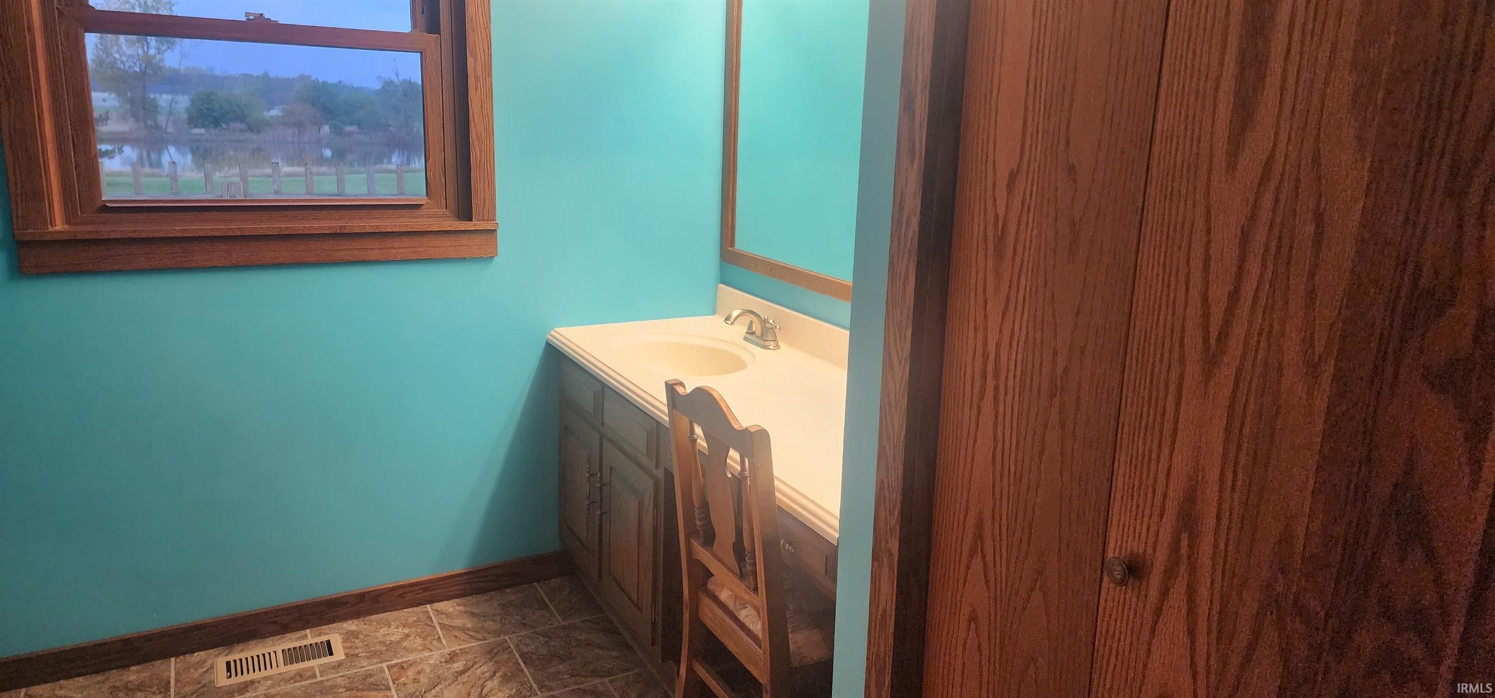 701 East 850 North Decatur, IN 46733 - Photo 19 of 28