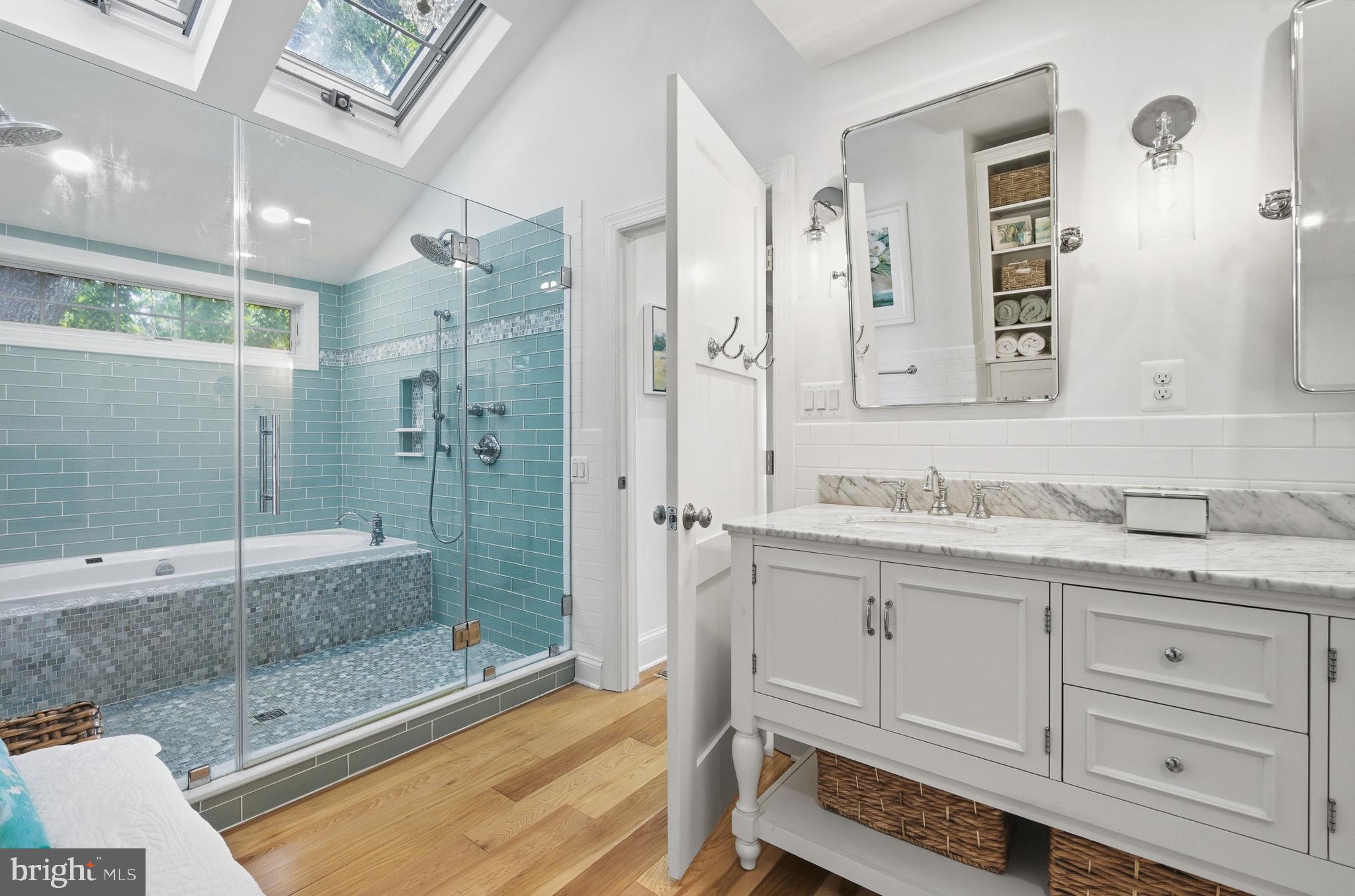 416 Cove Road Queenstown, MD 21658 - Photo 22 of 49 Primary Ensuite Bath - "Hers"