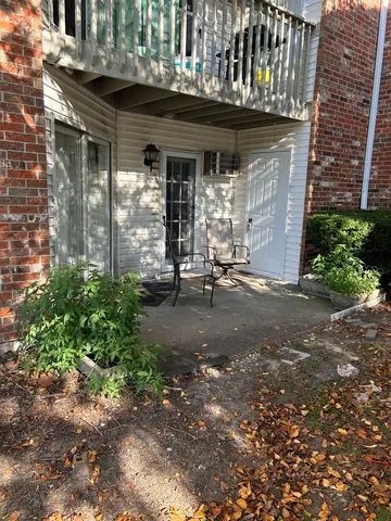 $1,750 | 4304 West Shamrock Lane, Unit 1D, McHenry, IL 60050