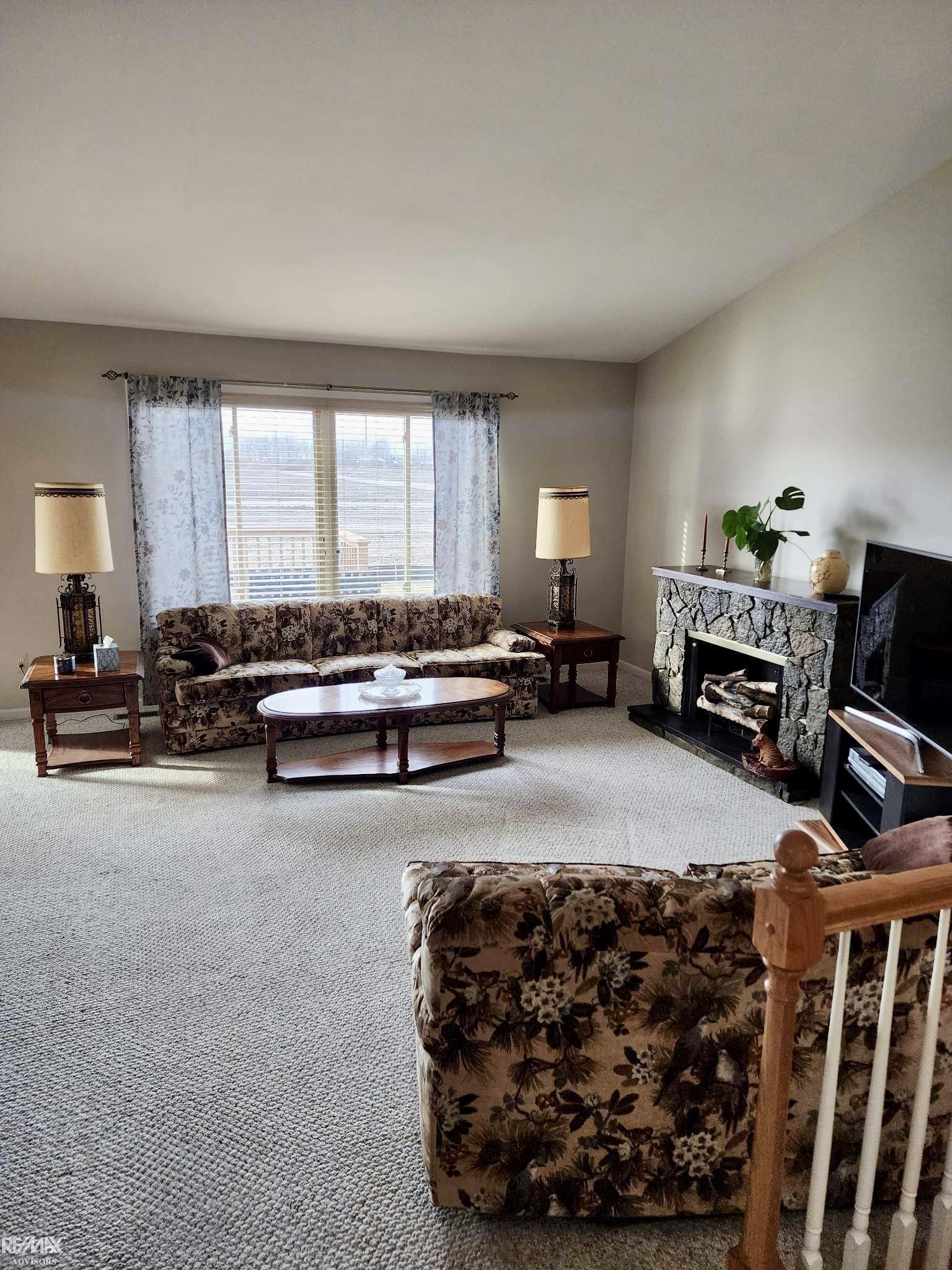 50789 Raintree Circle New Baltimore, MI 48047 - Photo 7 of 33 Gallery Image 7