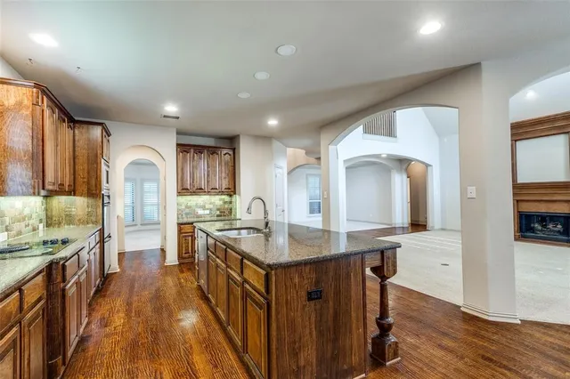 $3,950 | 11257 Lamar Lane, Frisco, TX 75033