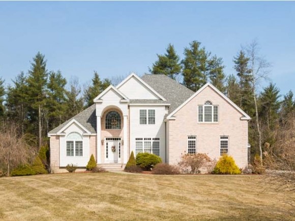21 Jenny's Hill Road Windham, NH 03087 - Photo 1 of 1