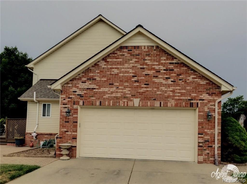 2565 Brilliance Rochester Hills, MI 48309 - Photo 3 of 63