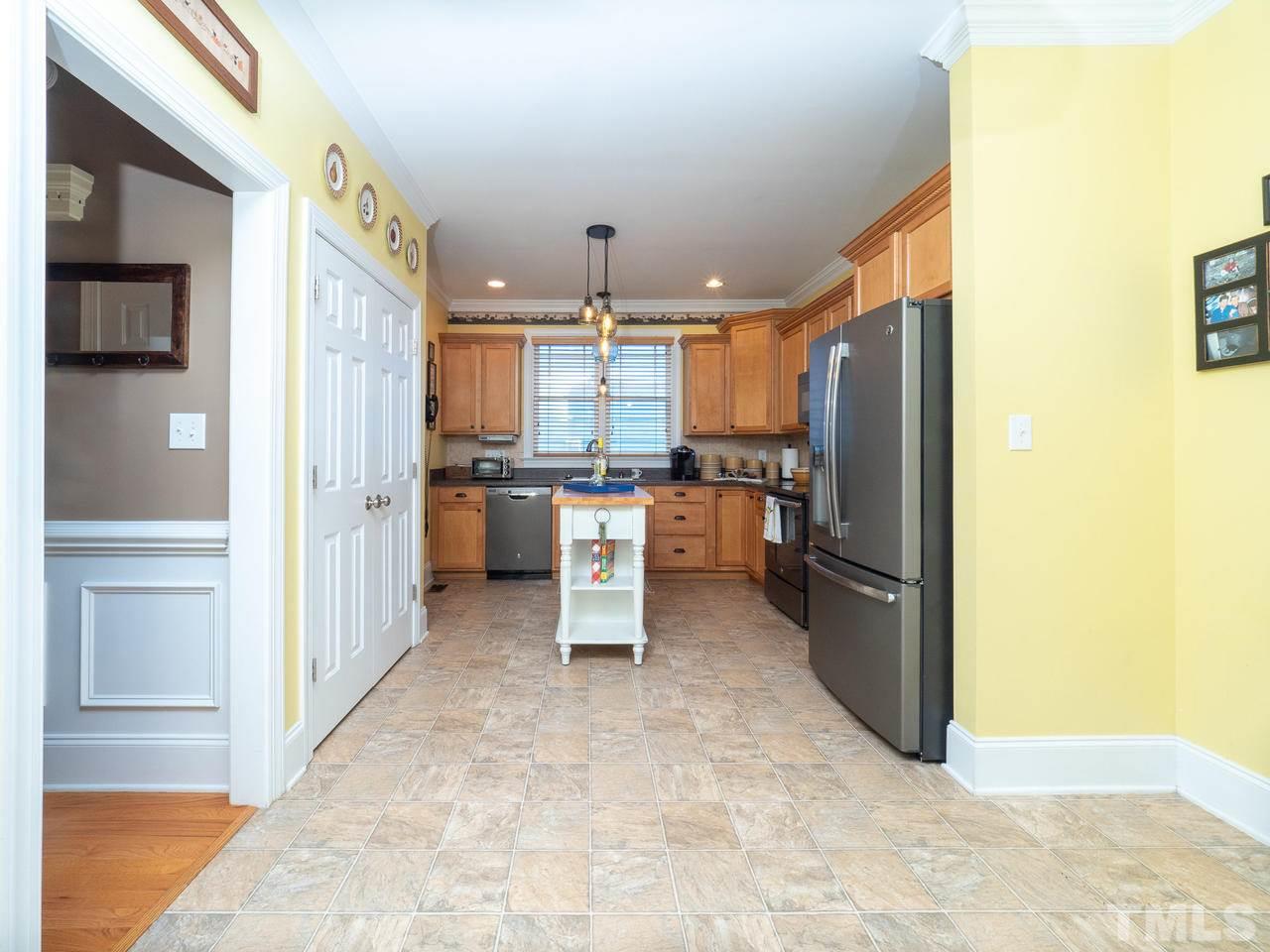 2125 Karns Place Raleigh, NC 27614 - Photo 10 of 27 Gallery Image 10