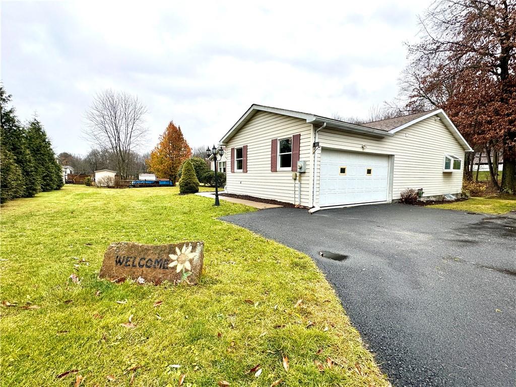 569 Whitestown Road Butler, PA 16001 - Photo 3 of 47 a view of a house with a yard