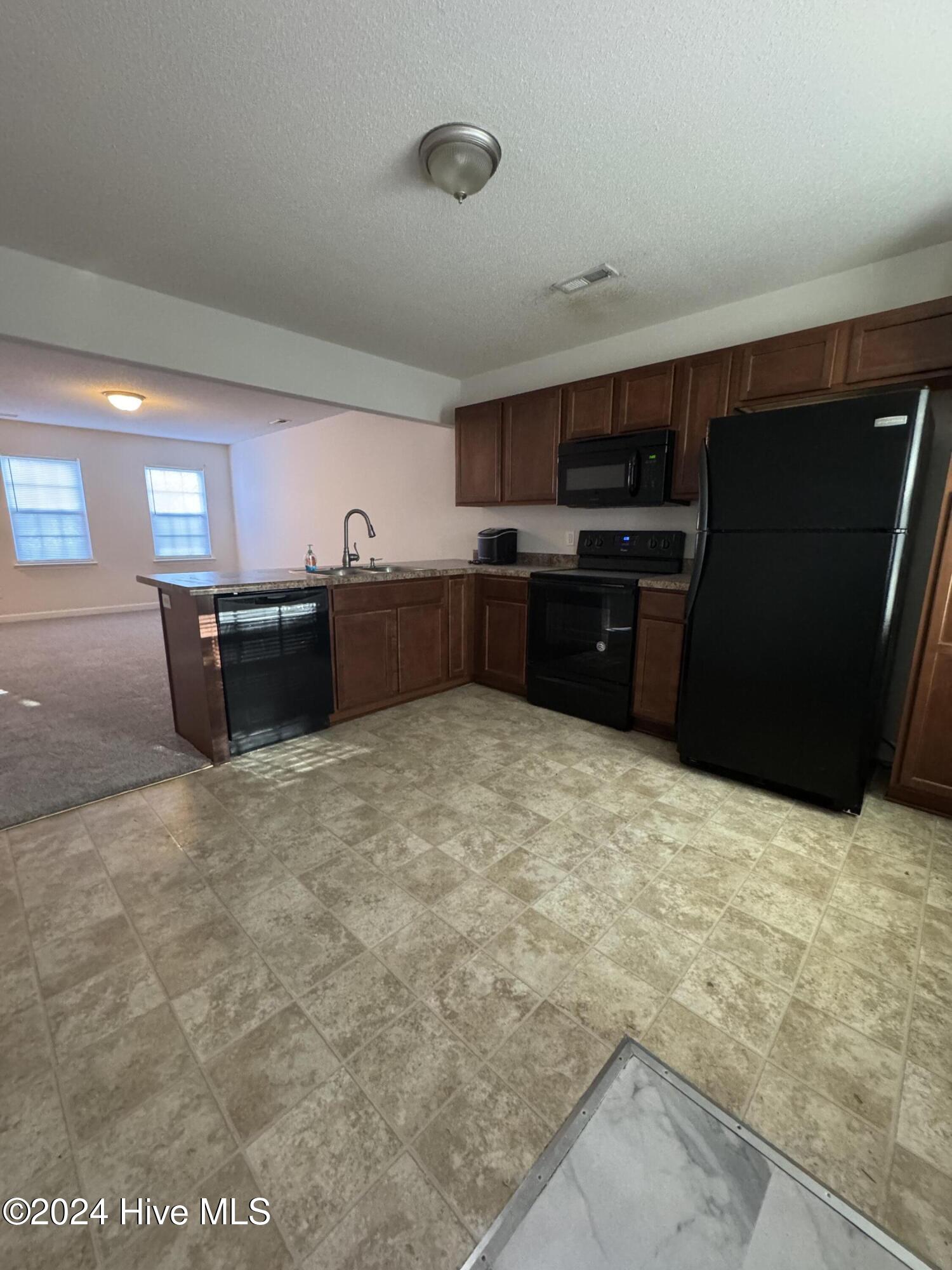 304 Burley Drive, Unit 3 Hubert, NC 28539 - Photo 3 of 8 IMG_6308