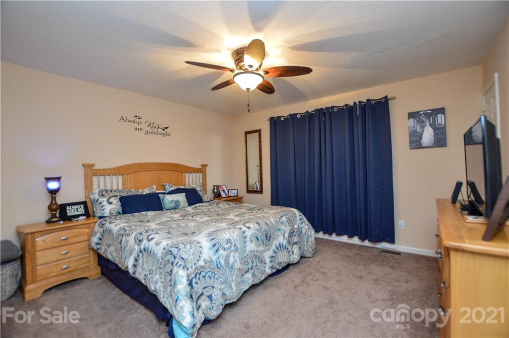9360 Paul Payne Store Road Stony Point, NC 28678 - Photo 29 of 47 Gallery Image 29