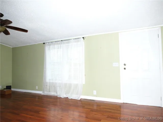 $210,000 | 5045 Cardinal Drive Northwest, Depauw, IN 47115