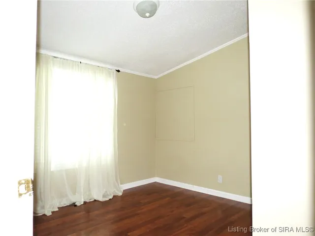 $210,000 | 5045 Cardinal Drive Northwest, Depauw, IN 47115