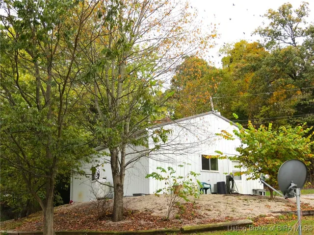 $210,000 | 5045 Cardinal Drive Northwest, Depauw, IN 47115