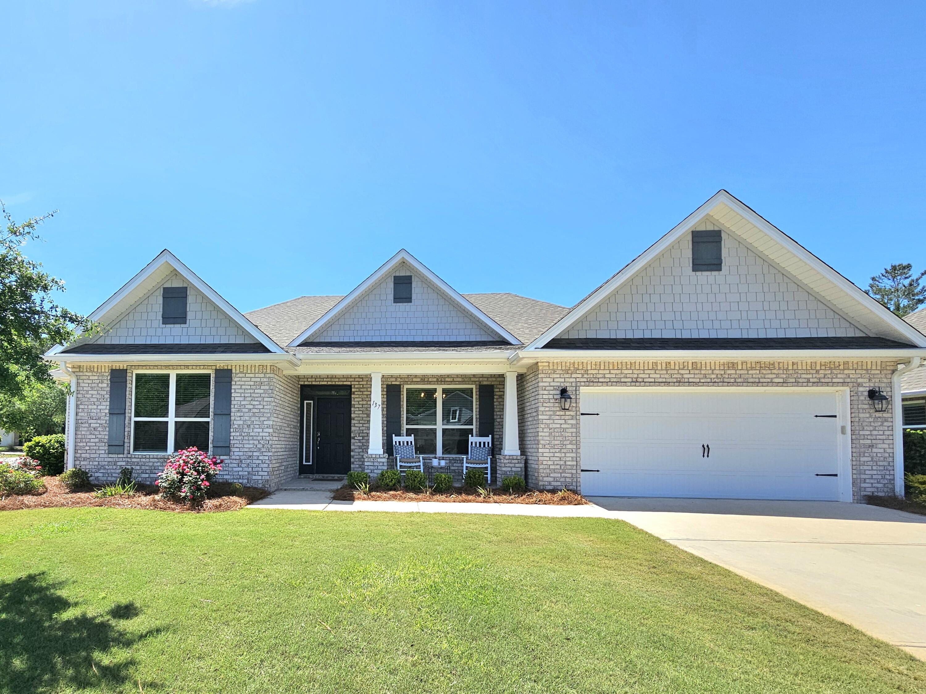 137 Autumn Avenue Freeport, FL 32439 - Photo 1 of 57 Large Corner Lot, 1 mile to the Communit