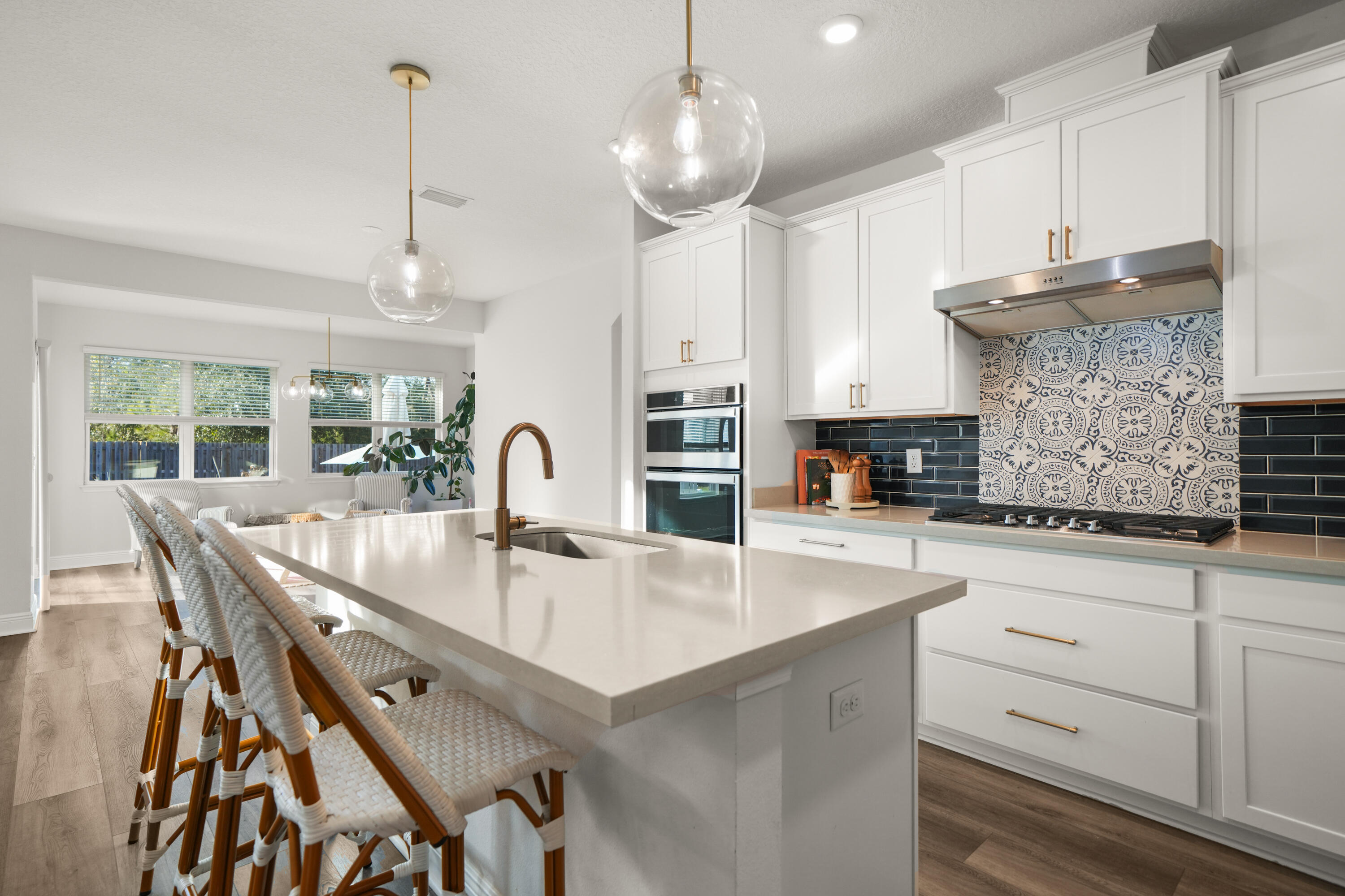 137 Autumn Avenue Freeport, FL 32439 - Photo 11 of 57 Kitchen