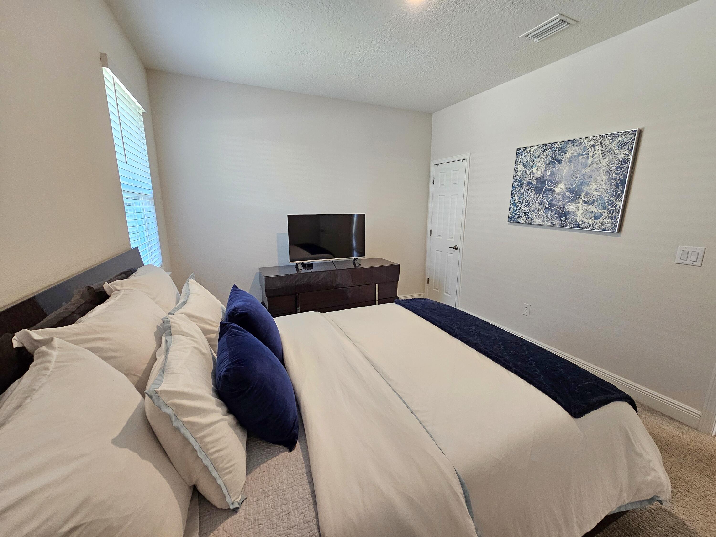 137 Autumn Avenue Freeport, FL 32439 - Photo 39 of 57 Bedroom 3_