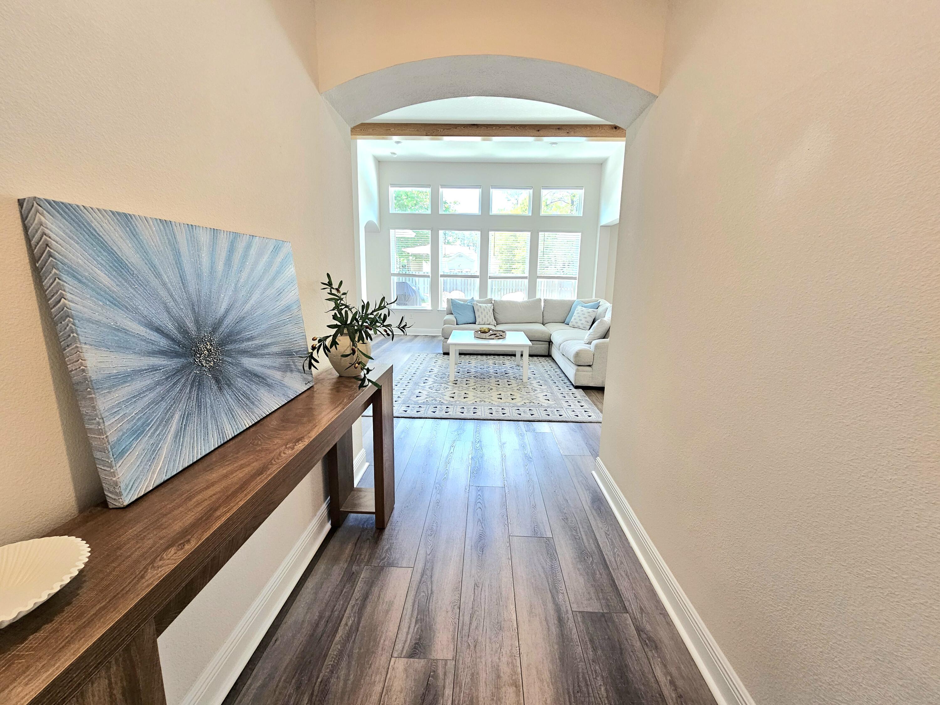 137 Autumn Avenue Freeport, FL 32439 - Photo 6 of 57 Large Hallway