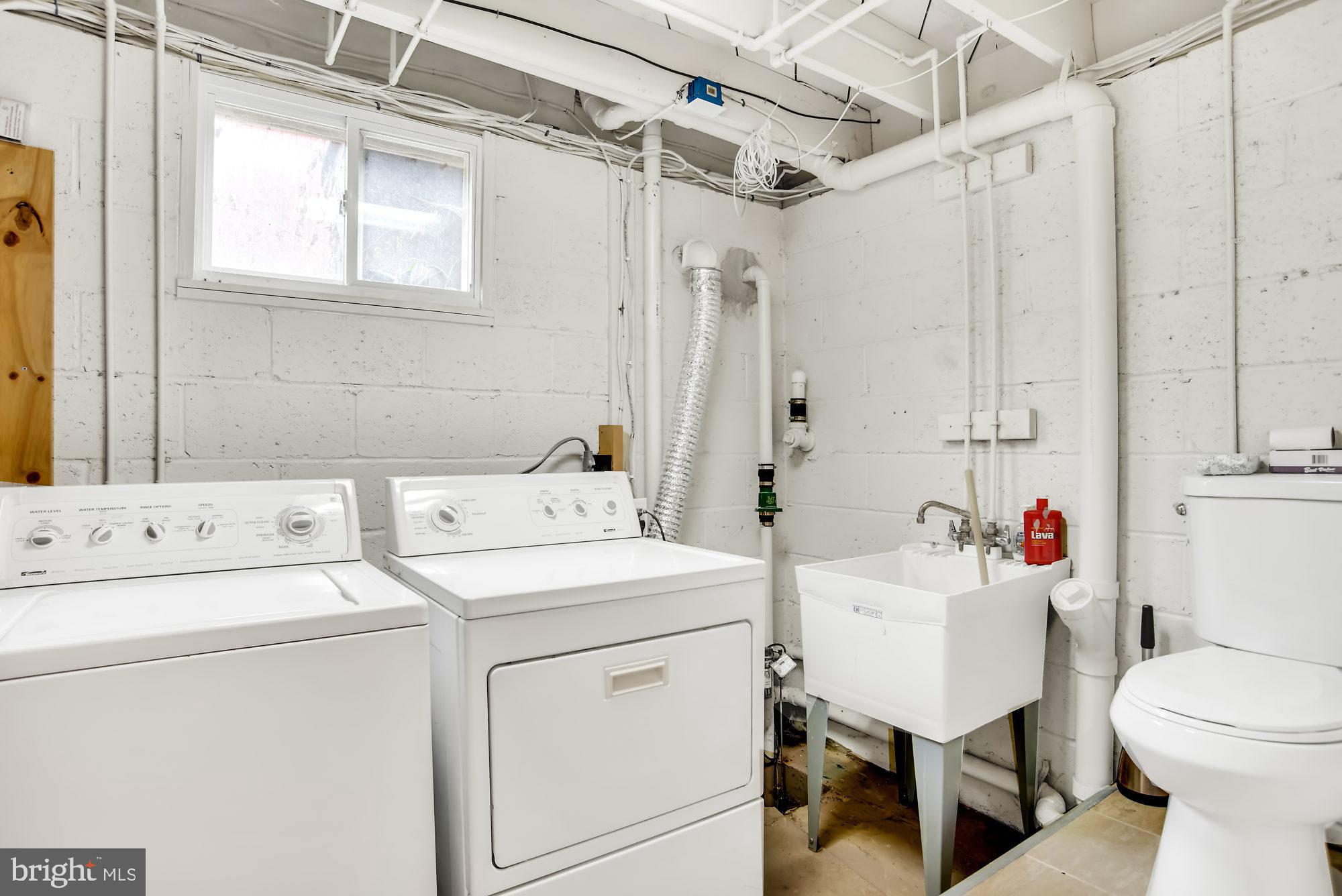 8448 Garden Road Pasadena, MD 21122 - Photo 22 of 27 Utility room