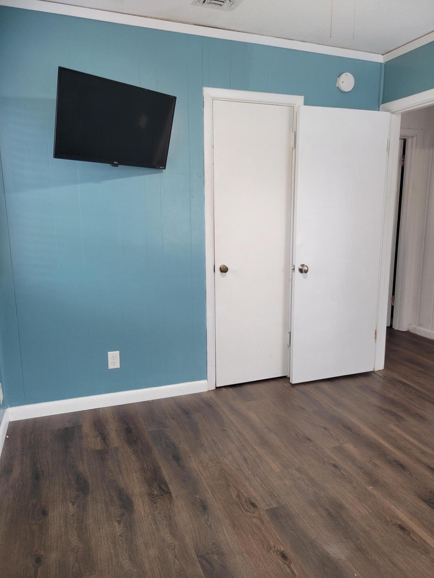 175 Panama Drive Crestview, FL 32536 - Photo 15 of 28 Bedroom 3