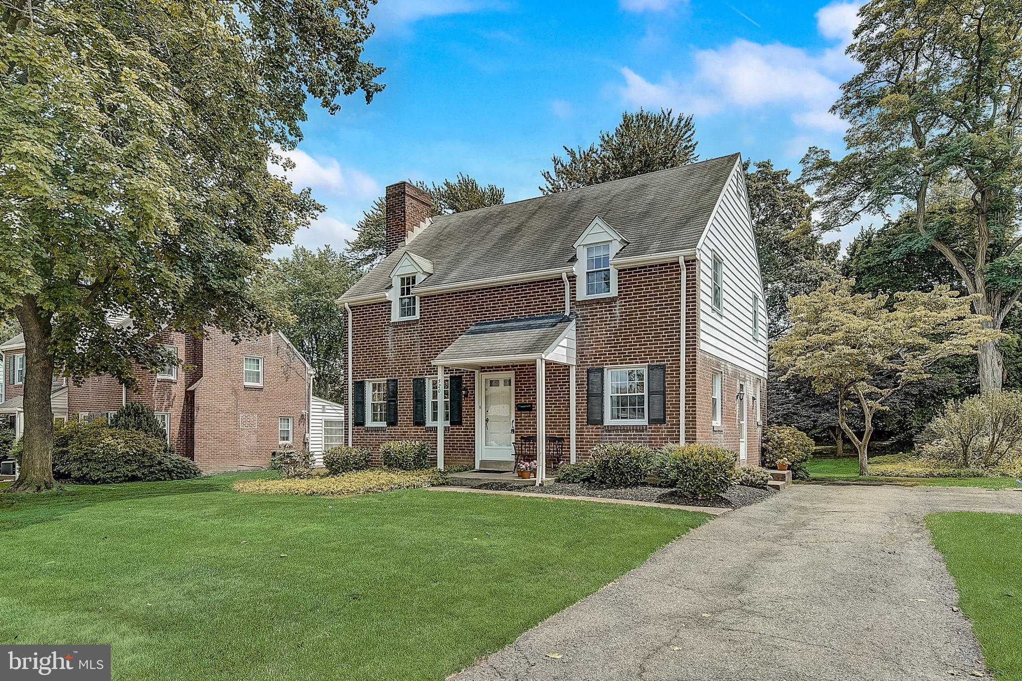 520 Marks Road Oreland, PA 19075 - Photo 3 of 42 Gallery Image 3