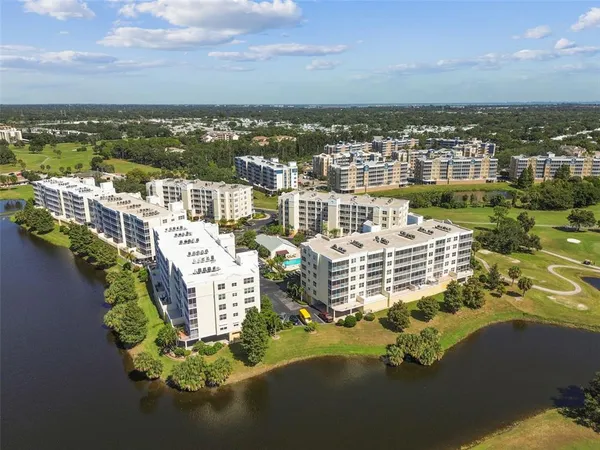 $325,000 | 1200 Country Club Drive, Unit 2405, Largo, FL 33771
