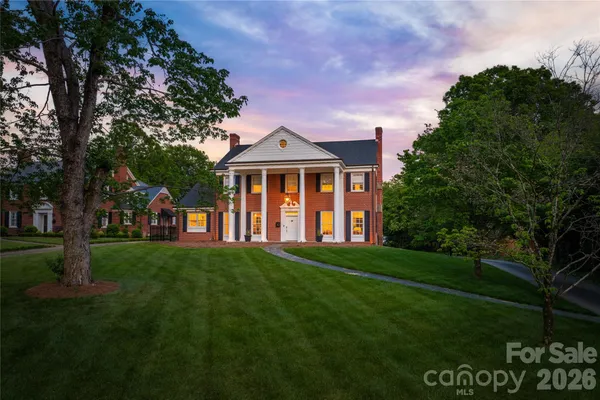 $1,670,000 | 319 West Union Street, Morganton, NC 28655