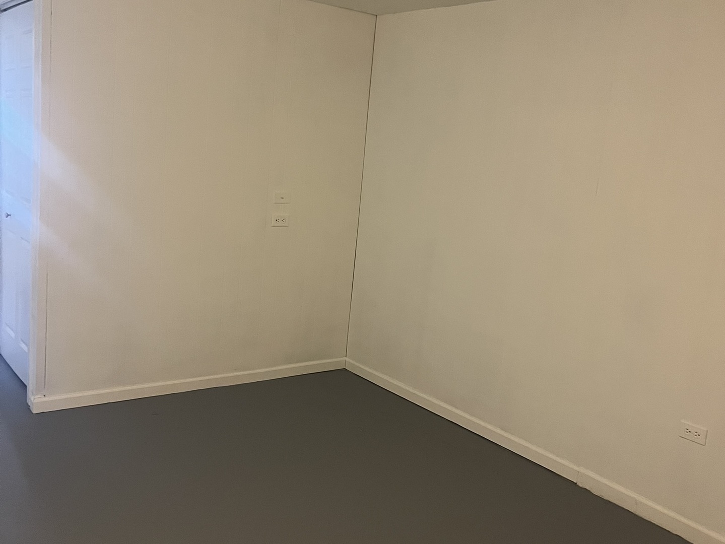 54 Oak Valley Drive Cary, IL 60013 - Photo 14 of 17 a view of a small space