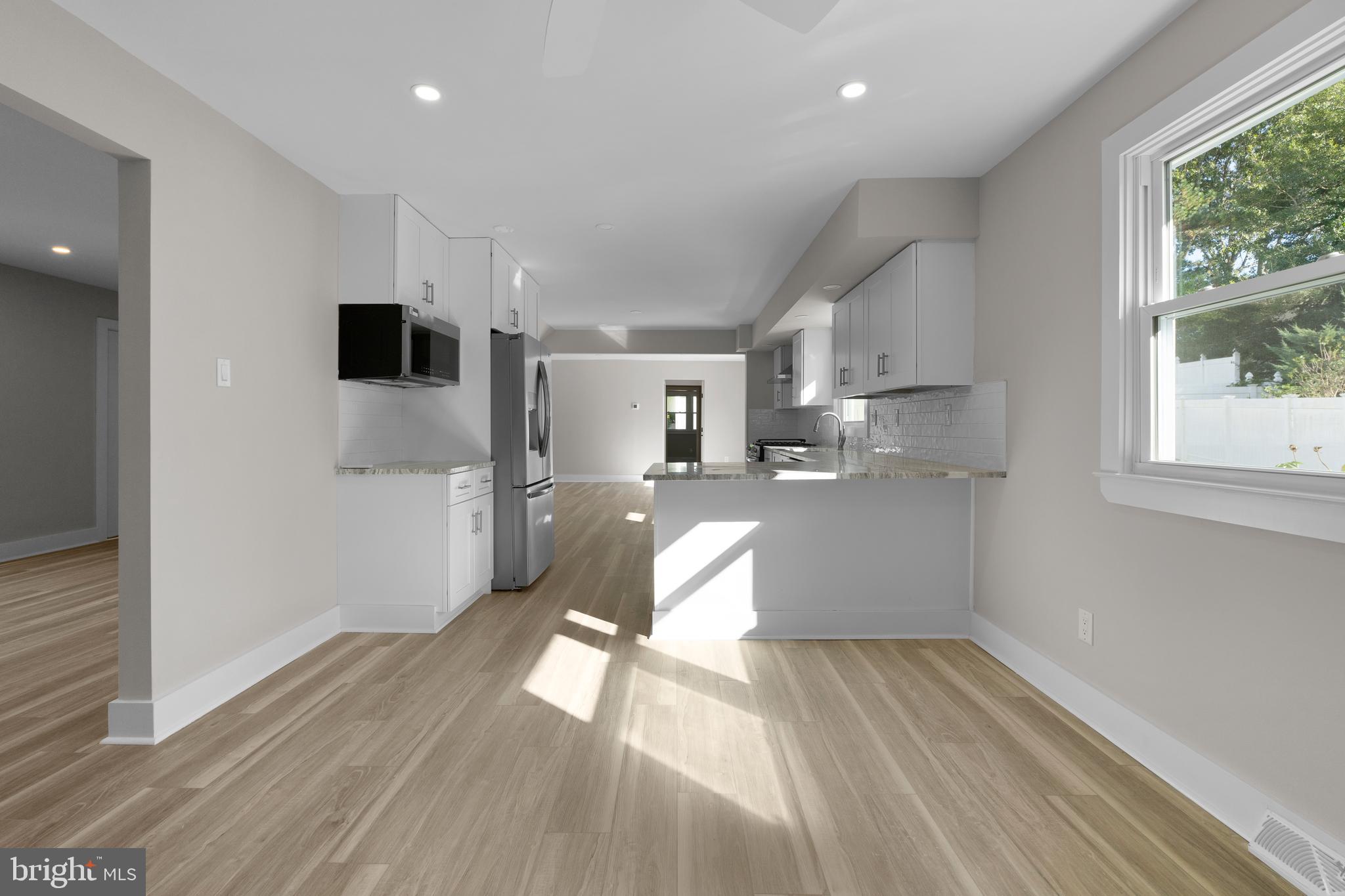116 West Ocean Avenue Somers Point, NJ 08244 - Photo 5 of 23