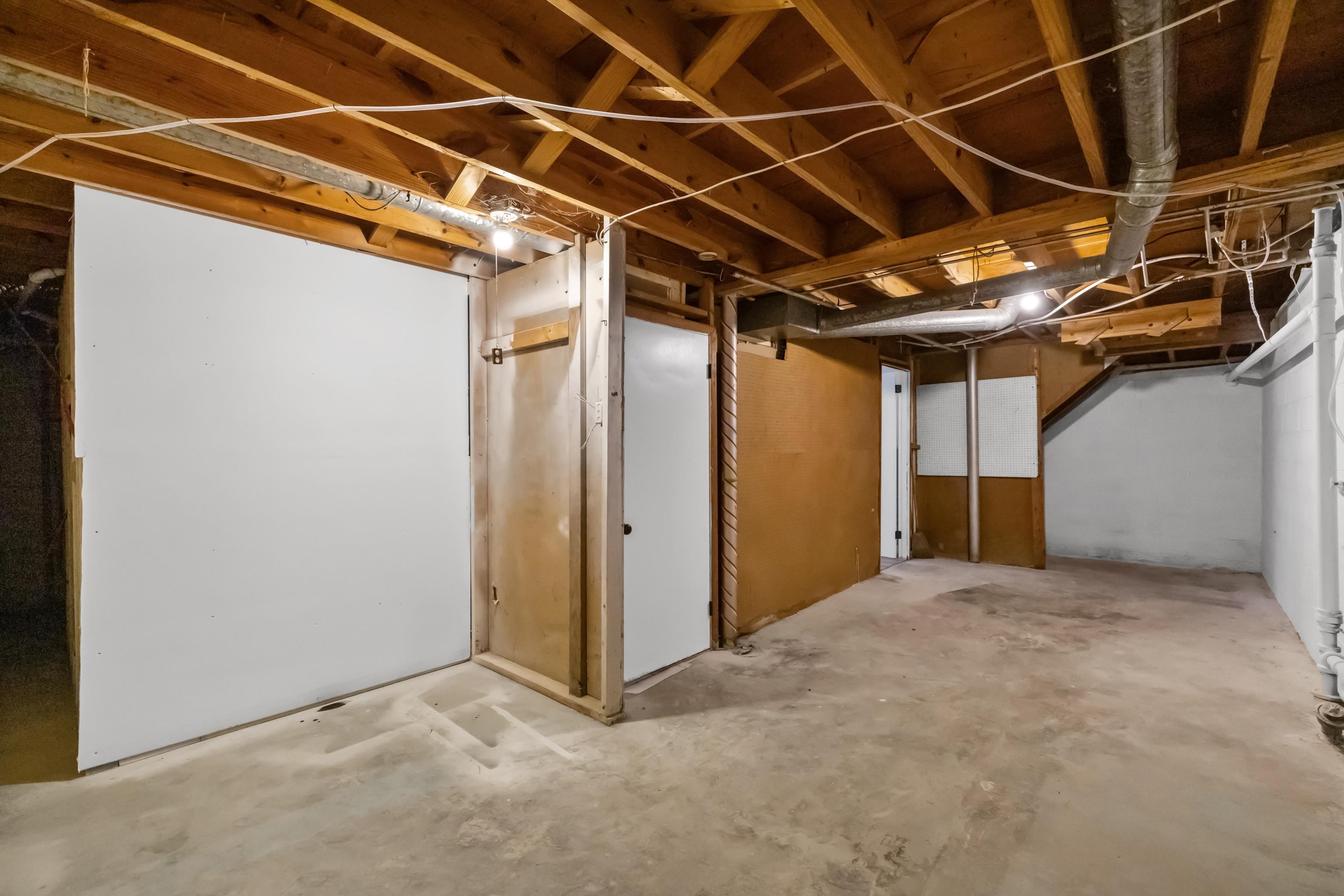 309 Ridge Road Staunton, VA 24401 - Photo 36 of 57 Gallery Image 36