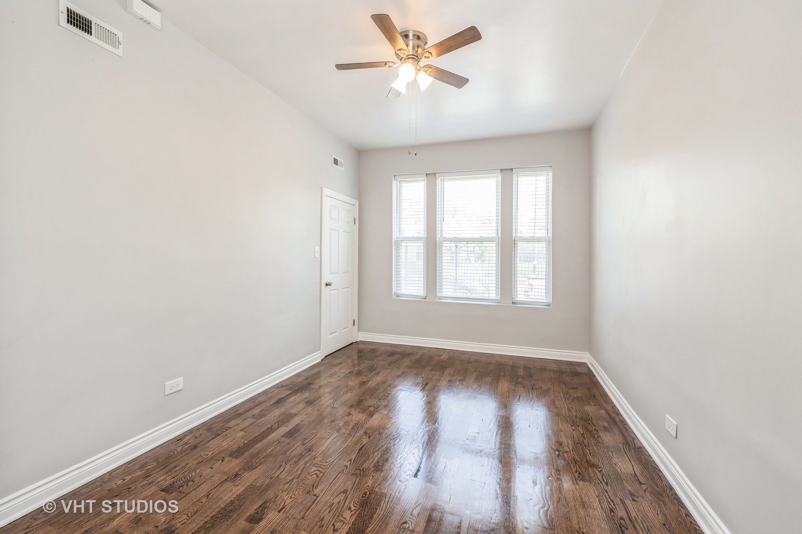 1434 South Pulaski Road Chicago, IL 60623 - Photo 4 of 15 Gallery Image 4