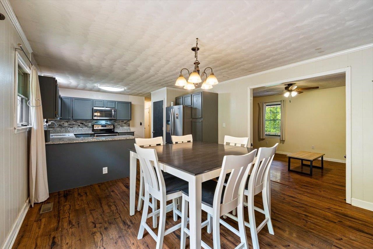 271 Rip Rap Road Waynesboro, VA 22980 - Photo 12 of 60 Gallery Image 12