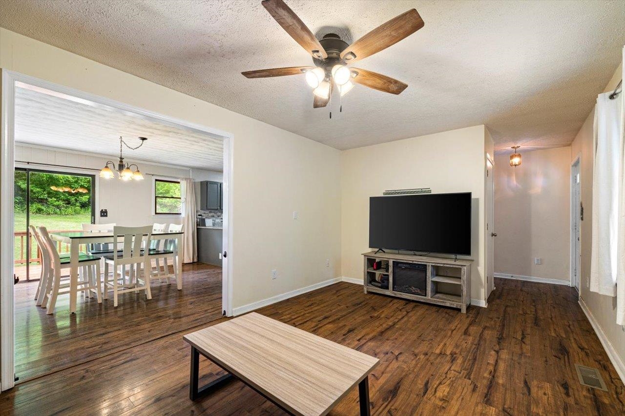 271 Rip Rap Road Waynesboro, VA 22980 - Photo 15 of 60 Gallery Image 15