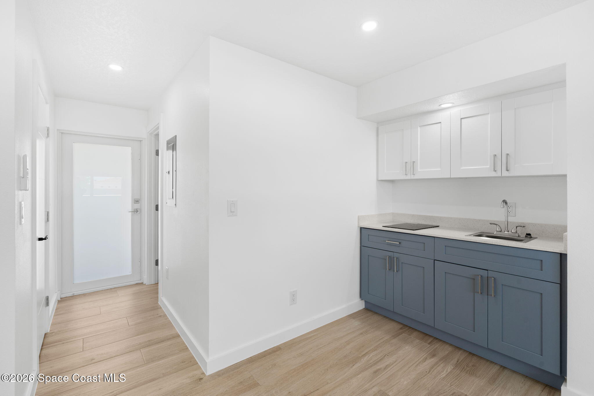 210 6th Avenue, Unit 3 Indialantic, FL 32903 - Photo 8 of 17 Studio Kitchen