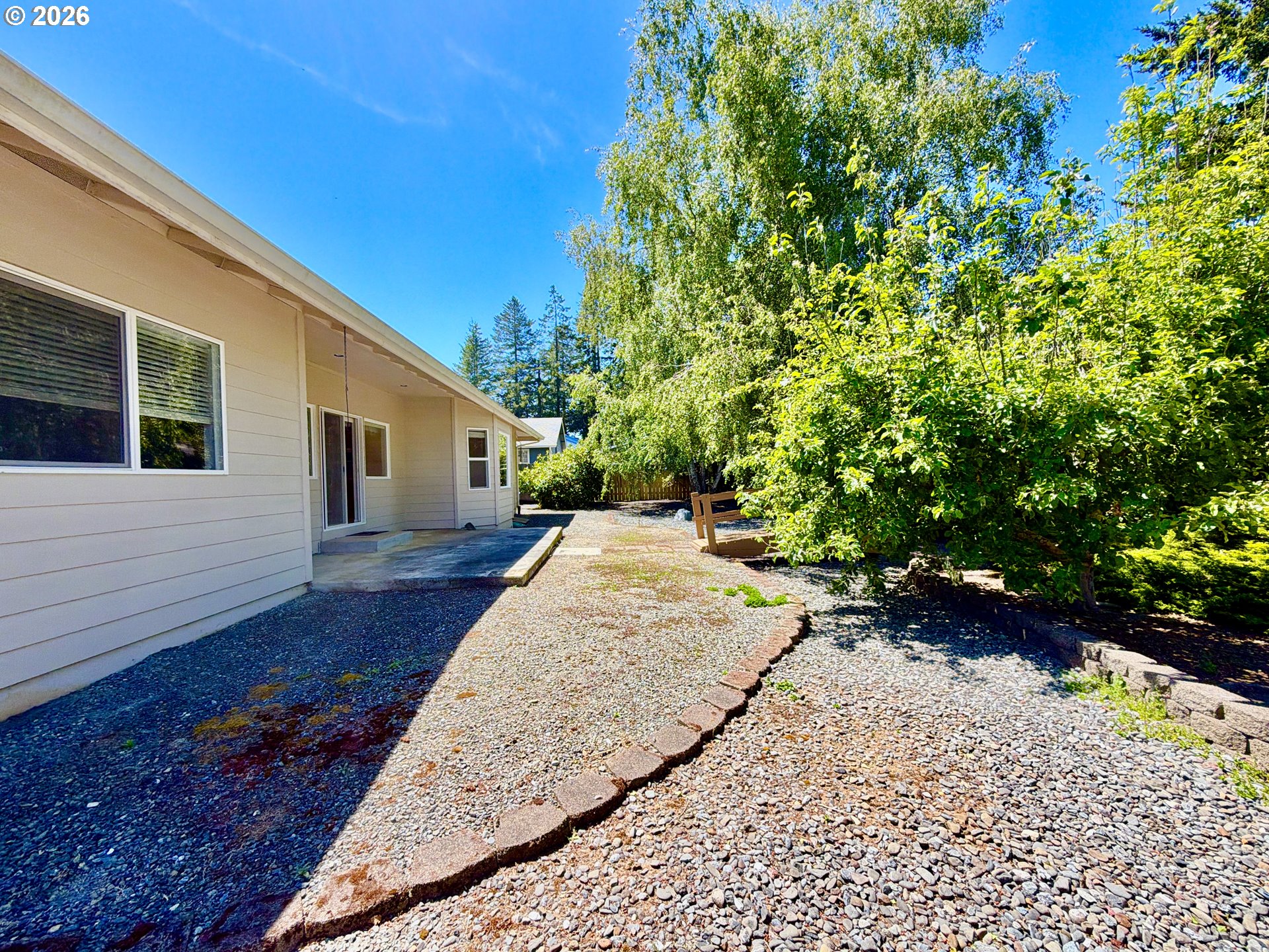 866 Jodee Lane Brookings, OR 97415 - Photo 8 of 39