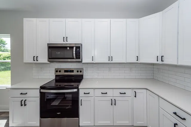 $425,000 | 5889 North Rhett Avenue, Hanahan, SC 29410