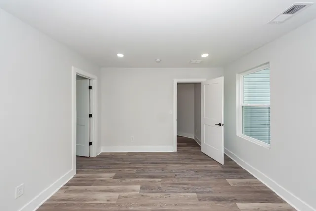 $425,000 | 5889 North Rhett Avenue, Hanahan, SC 29410