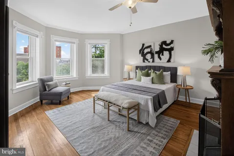 $520,000 | 2510 Cliffbourne Place Northwest, Unit 300, Washington, DC 20009