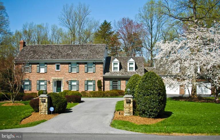 9704 Kendale Road Potomac, MD 20854 - Photo 1 of 1 Exterior (Main)