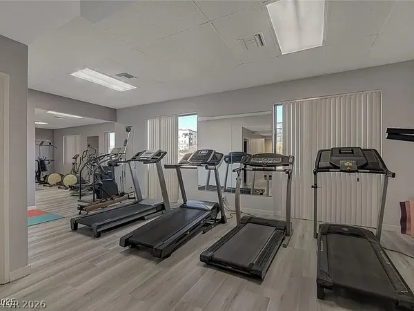 $1,395 | 3930 South University Center Drive, Unit 806, Las Vegas, NV 89119