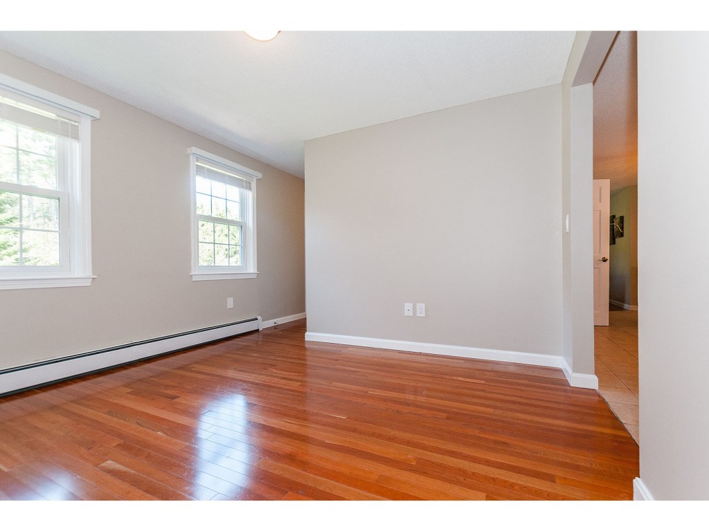 80 Westfall Road Pelham, NH 03076 - Photo 12 of 36