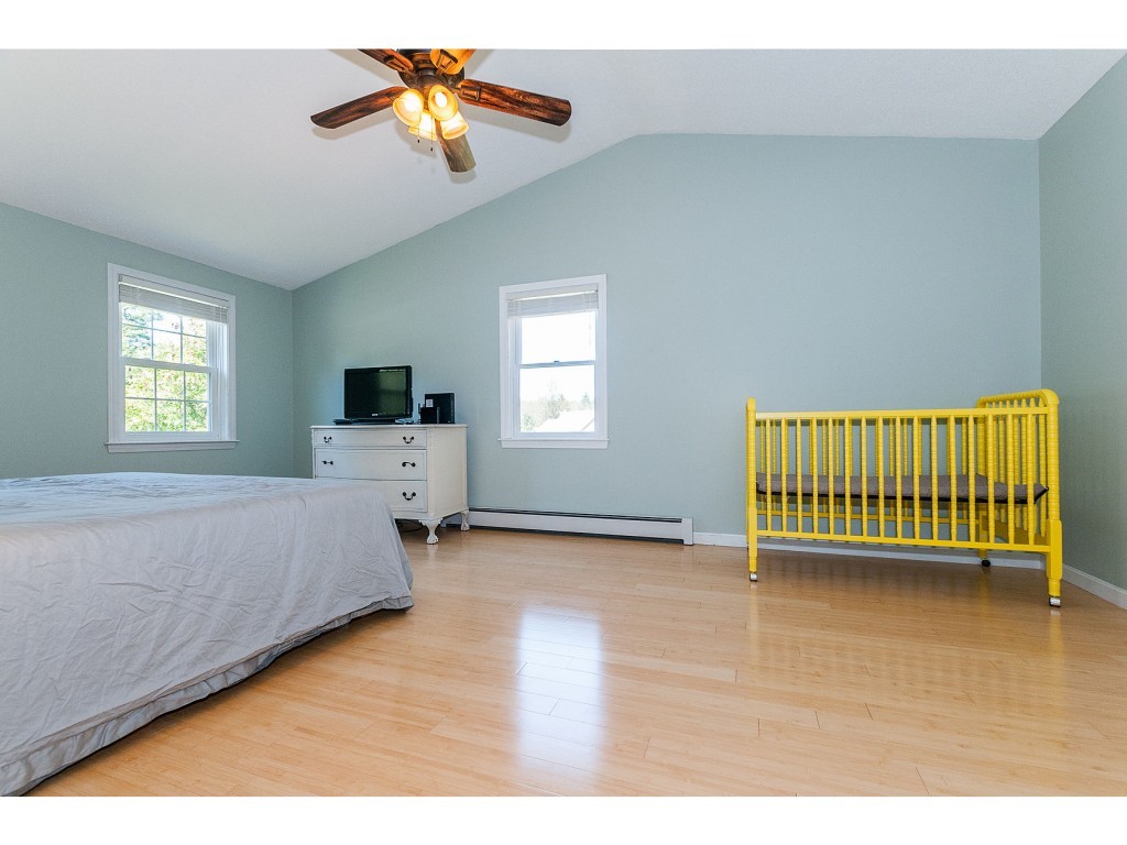 80 Westfall Road Pelham, NH 03076 - Photo 14 of 36