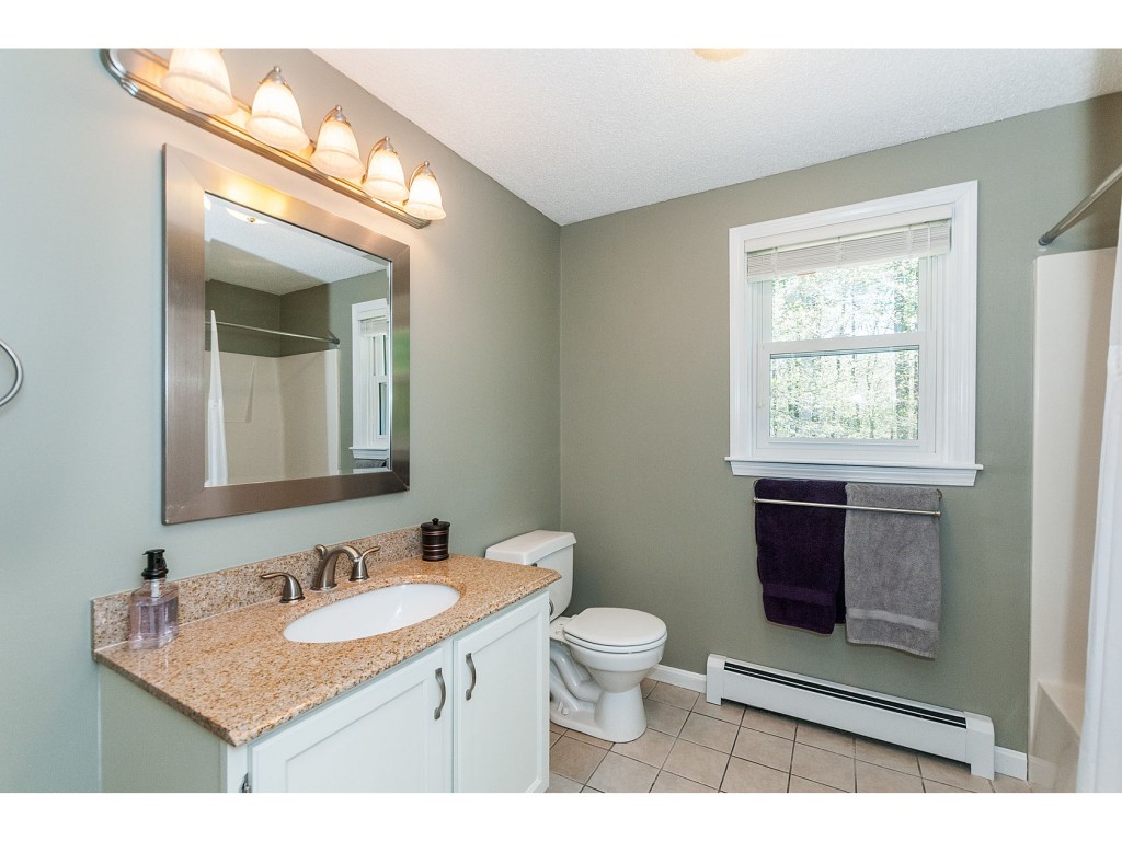 80 Westfall Road Pelham, NH 03076 - Photo 18 of 36